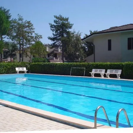 Precious With Private Garden And Barbecue * Porto Santa Margherita di Caorle