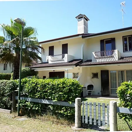 Villa Precious With Private Garden And Barbecue